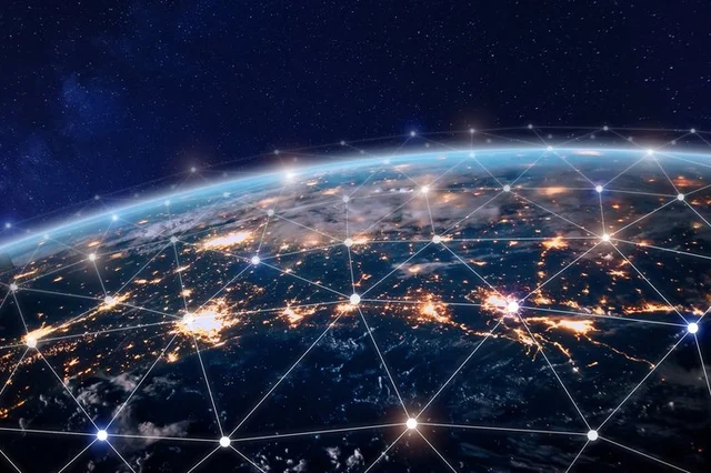 The Advantages of Global Communication